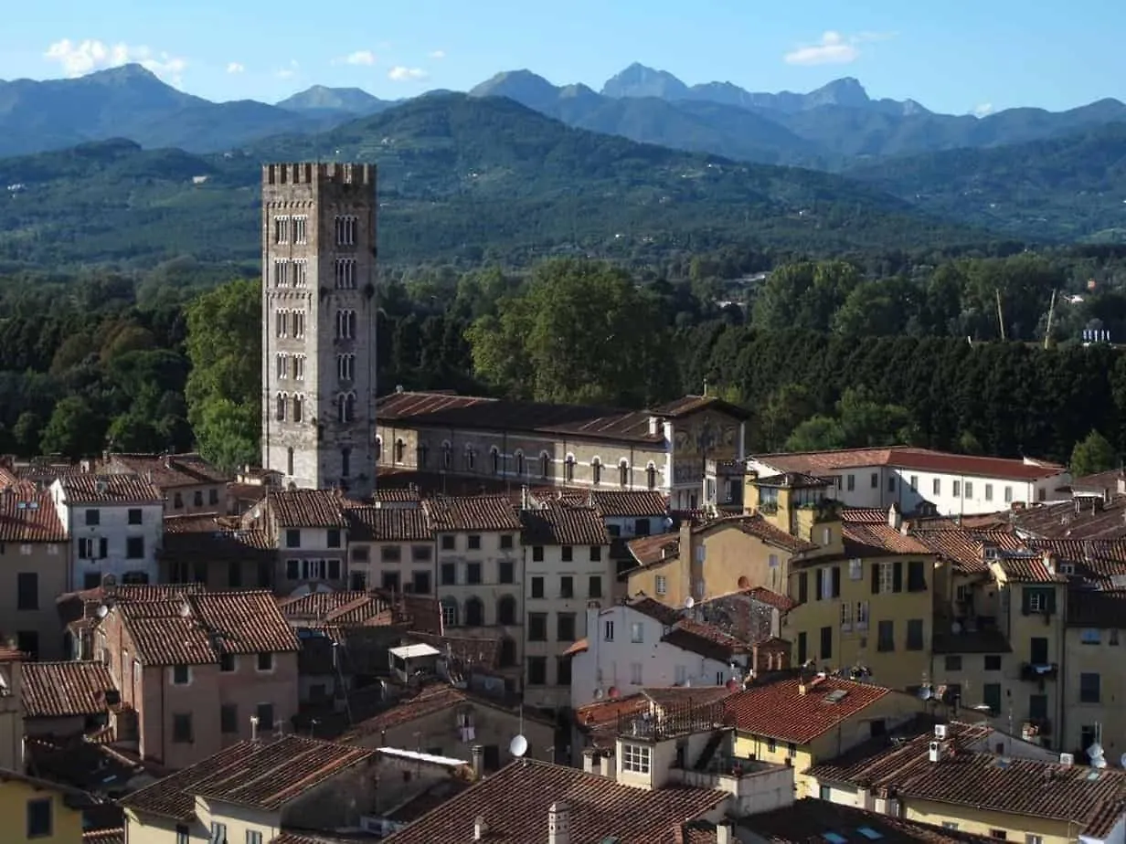 Loft Il Chiostro Della Cattedrale Apartamento Lucca